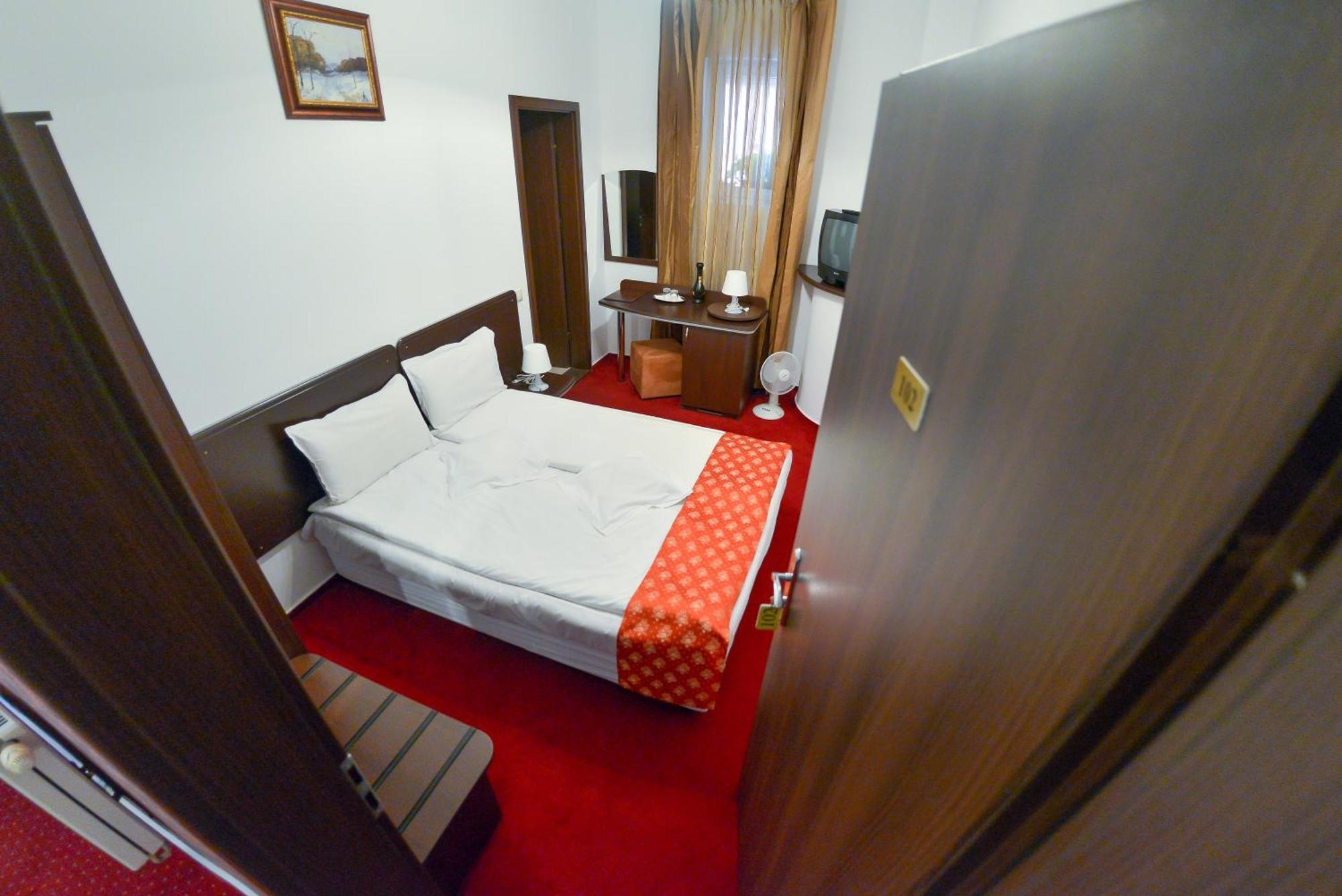 Pension Happy Day - Motorcycle Friendly Sibiu Luaran gambar